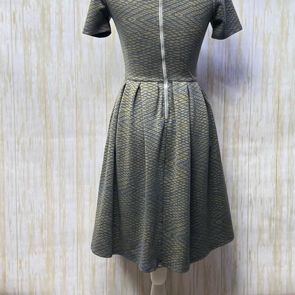 LuLaRoe Amelia Dress w/ Pockets, Zipper Back Blue & Olive Geometric Design - Picture 13 of 16